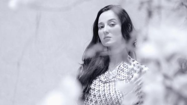 Selamat! Julie Estelle Melahirkan Anak Kedua