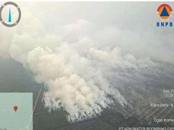 2 Helikopter Water Bombing Dikerahkan untuk Padamkan Karhutla di OKI