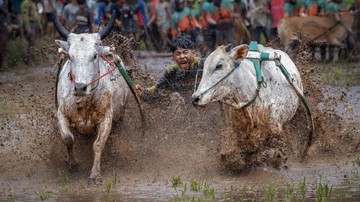 Karya Fotografer Terbaik Dunia Ini Ternyata Banyak Memotret Indonesia