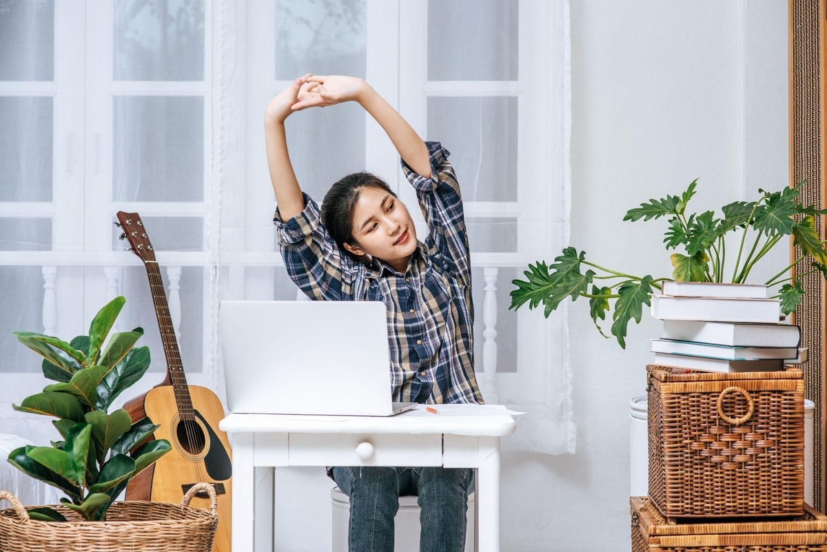 Trik Tubuh Bugar di Kantor Meski Lelah Rutinitas 9 to 5