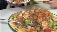 Bikin Ngiler! 5 Masakan Farida Nurhan, Ada Oseng Jamur Bakso Viral