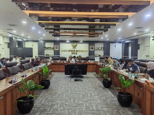 DPR Mau Datangi Kantor TikTok Buntut Aduan Saldo Seller Lenyap