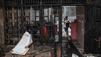 Potret Pascakebakaran Petamburan: Rumah Hangus, Warga Mengungsi