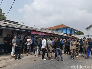 Capai Kesepakatan, PKL Tutup Jalan Ciumbuleuit Bandung Akhirnya Bubar