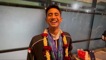 Sempat Kasih Kode Jam usai Raih Emas Beregu, Ini Kata Alwi Farhan