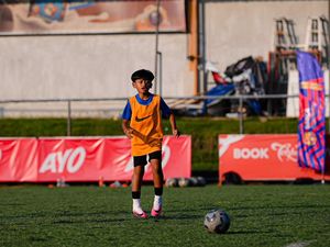Ada Bocah Bekasi Sekolah di Barcelona