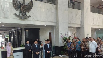 Intip Garasi Dua Wamenkeu Baru, Luky dan Nurkholisoh