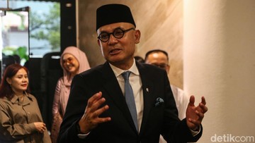 Menlu Arrmanatha Nasir Cerita Ditelepon Seskab Saat Bareng Sugiono di Kemlu