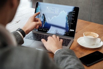 Jangan Terjebak Rumor, Analis Ingatkan Pentingnya Cermati Fundamental