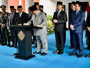 Mensos & Wamensos Hadiri Upacara Hari Kesaktian Pancasila di Lubang Buaya
