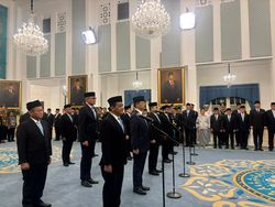 Ada Bahlil hingga Sugiono, Ini Daftar Pejabat yang Dilantik Presiden
