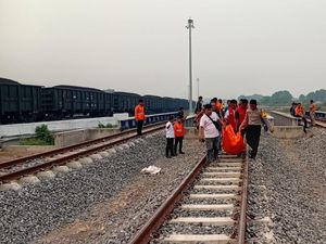 Pria Lansia Tewas Usai Tertemper Kereta Api di Kertapati Palembang