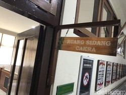 Reno Eks Lurah Concat Didakwa Korupsi Rp 1,7 M dari Selewengkan Tanah Kas Desa