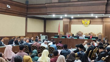 Sidang Kasus Kuota Haji, Terungkap Duit 'Apresiasi' ke Eks Anak Buah Yaqut