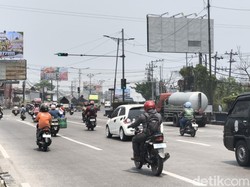 Pantura Semarang Berselimut Asap, Diduga Imbas Kebakaran TPA Jatibarang