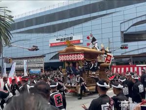300 Tahun Bertahan, Festival Jepang Ini Punya Atraksi Danjiri Ngebut di Jalanan