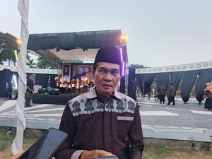 Taman Alun-alun Tastura Diperbaiki Jelang HUT Ke-81 Lombok Tengah