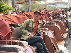 Senyum Bah Arman yang Kini Tak Lagi Peras Keringat demi Uang Rp50 Ribu