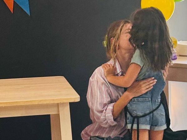 Setelah Zayn Malik, Giliran Gigi Hadid Rayakan Ultah Khai