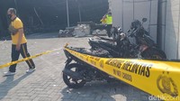 Garis Polisi Dipasang di Toko Trans Home Sleman Usai Terbakar