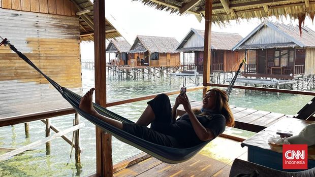 Kepulauan Fam, jadi salah satu pulau di gugusan Raja Ampat yang bisa jadi destinasi liburan untuk pecinta snorkeling hingga diving. CNNIndonesia/Tiara Sutari