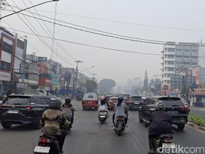 Palembang Masih Diselimuti Kabut Asap, Kualitas Udara Berbahaya