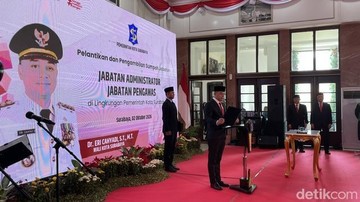 Lantik 85 ASN Surabaya, Walkot Eri Tegaskan Tak Ada Jabatan Titipan