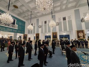 Video Prabowo Lantik Wantimpres: Pratikno Jadi Ketua, Qodari Sekretaris