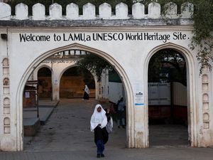 Pesona Lamu di Kenya, Warga Jalani Aktivitas di Kota Warisan Dunia