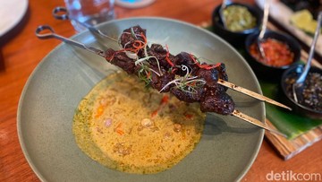 Sate Klathak hingga Pizza Rendang Ada di Lounge Hotel Bintang Lima Ini