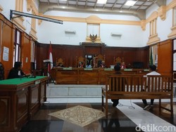 Sidang Putusan Eks Kadis Pertanian Palas Korupsi PSR Rp 1,2 M Ditunda