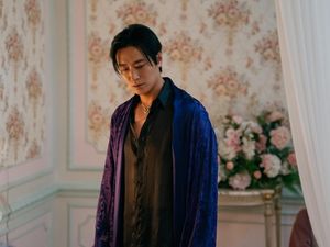 Potret Ju Ji Hoon Si Kaisar Red Flag di The Remarried Empress