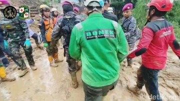 34 Tahun Krisis Air, Bonek Disaster Response Team Bantu Pipanisasi di NTT