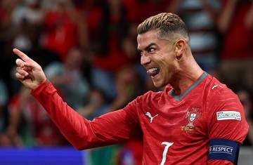 Legenda Brasil Panas-panasin Cristiano Ronaldo