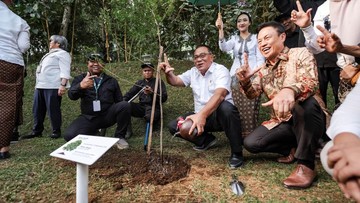 Dari Dusun Bambu ke EIGER Nature: Menteri LH Dorong Ekowisata