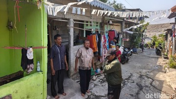 Bingung Warga Solo Anaknya Tak Kunjung Pulang Ternyata Ditangkap Densus
