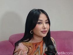 6 Tahun Glenn Fredly Meninggal, Mutia Ayu Masih Betah Sendiri