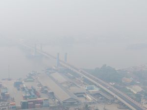 18 Penerbangan Terdampak Kabut Asap di Bandara SMB II Palembang