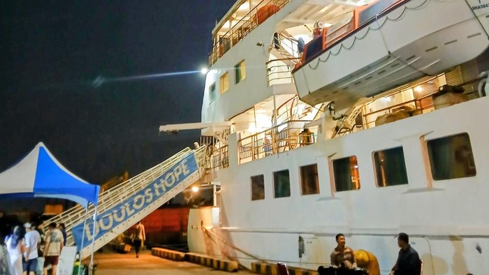 Kapal Buku Terapung Kembali Berlabuh