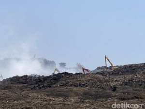 TPA Jatibarang Semarang Terbakar, Warga Keluhkan Gangguan Pernapasan