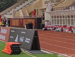 H-1 Indonesia Vs Thailand, Romeny Latihan terpisah