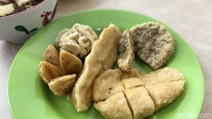 Cita Rasa Pempek Pertama di Jalan Garuda Kemayoran yang Juara