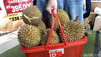 Di Festival Ini Bisa Makan Durian Lokal Sepuasnya Sampai Keranjang Penuh!