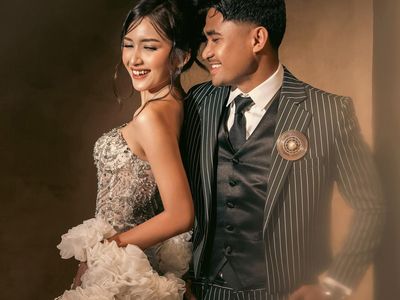 Gaya Prewedding Terbaru Asnawi & Yuriska Patricia Bertema Vintage yang Glamour