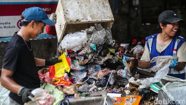 Sampah Tak Lagi Terbuang, Warga Bekasi Dorong Ekonomi Sirkular
