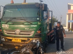 Penampakan Truk Tabrak Lari Pasutri Ganti Ban di Tol Klaten hingga Tewas