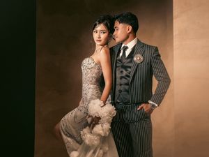 Foto Prewedding Asnawi Mangkualam-Yuriska Patricia, Tampil Vintage nan Elegan
