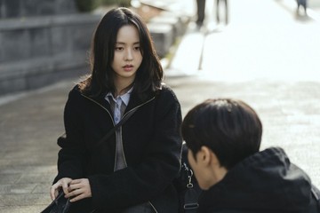 Drakor Between Steps Resmi Tayang, Rating Gimana?