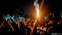 Jelang Final ASEAN Cup, Ultras Garuda Guncang GBK dengan Chant dan Flare