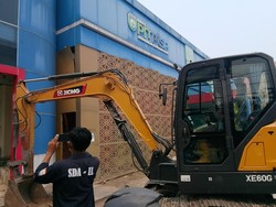 Kantor DPMPTSP Sumsel Dibongkar Jadi Kolam Retensi Atasi Banjir Simpang Polda